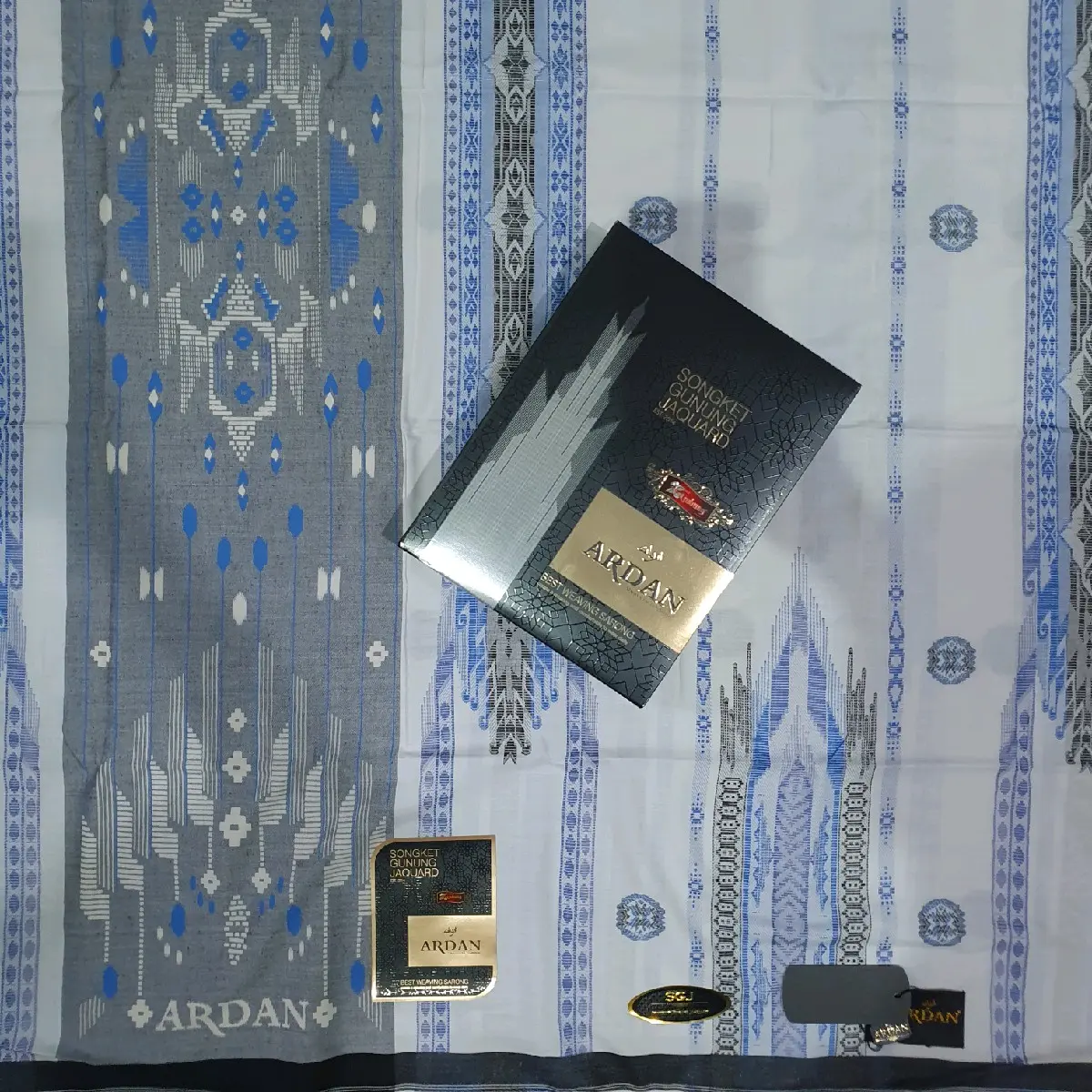 SARUNG TENUN ARDAN SONGKET GUNUNG JAQUARD Gold Series