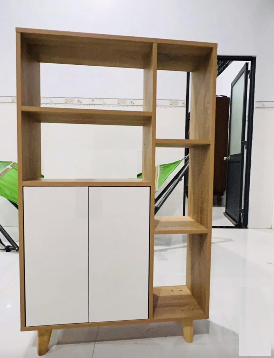 Tủ Sách có chân mã A27 gỗ kệ đựng đồ gỗ MDF có ngăn tầng trang trí nhà phong cách hiện đại