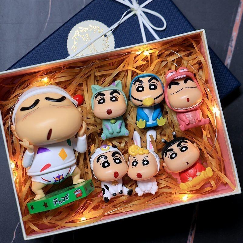 Product Introduction of Toy Gift, Crayon Shin chan GK Q Edition Nohara Shinnosuke Pajamas Birthday Gift Funny Styling Handmade Model Desktop Ornament 0