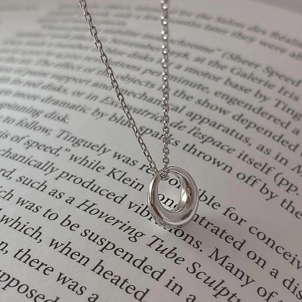 Alloy Circle Necklace for Daily Wear Party Anniversary Gift