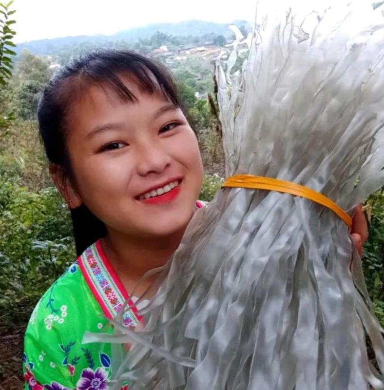 [Sùng Bầu] Miến dong thái tay Sợi To 1kg - Sùng Thị Bầu Food Thức Ăn