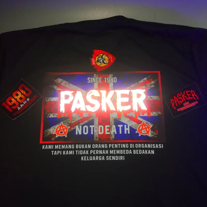 Kaos Kera Sakti PASKER FLAG Liar Menyala Saat Terkena Cahaya 0