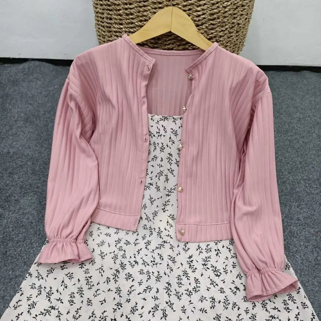 SETELAN CARDI KNIT HORNET + OVERALL Dress Motif Floral Korean Style Cardigan Panjang Crop Wanita Kancing Simple Outer