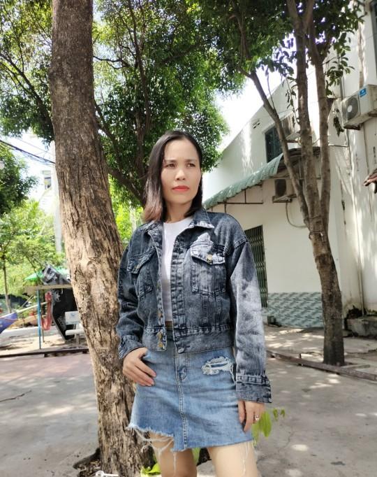 Product Introduction of [TÚI TRONG- 40 75] TopÁo khoác jean nữ thêu feng phong cách XÁM CHUỘT tôn dáng  from vừa Jacket cực xinh Women free size 40 75 kg 4