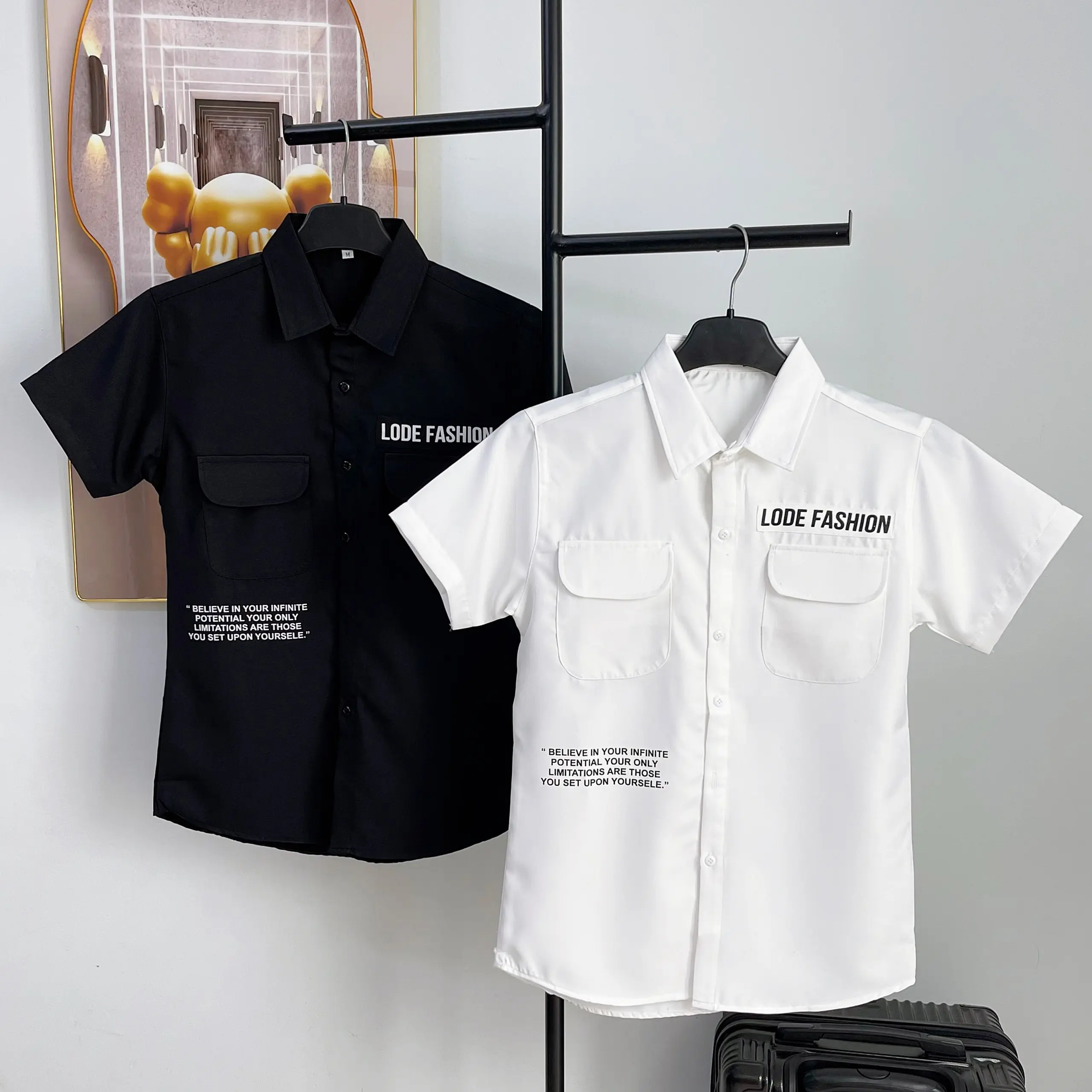 Áo sơ mi nam nữ tay ngắn chất vải lụa mềm mịn phối họa tiết trẻ trung mẫu-ATC99SHOP Menswear Shirt