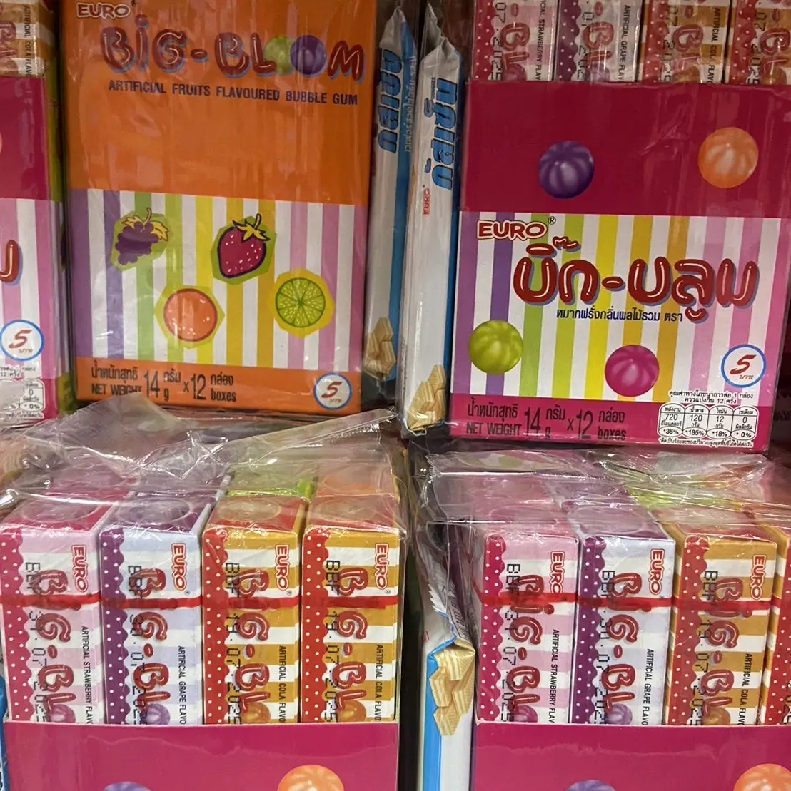 ยูโร่ บิ๊กบลูม หมากฝรั่งกลิ่นผลไม้( 1แพ็ค 12ชิ้น)