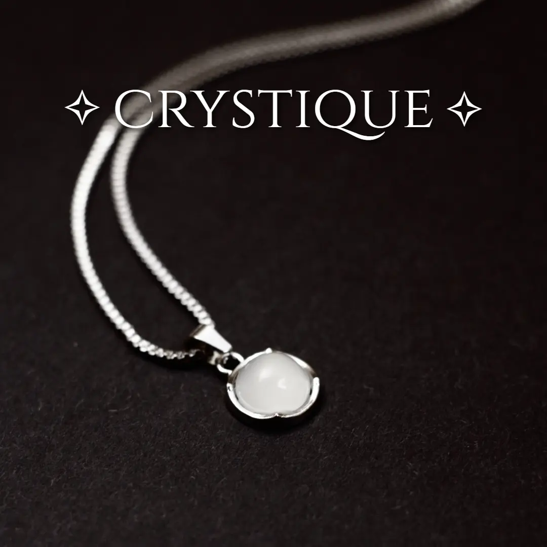 New Luxury White Plated White Round Moonstone Pendant Necklaces Women Fashion Jewelry Choker Clavicle Chain Short Charm Necklace