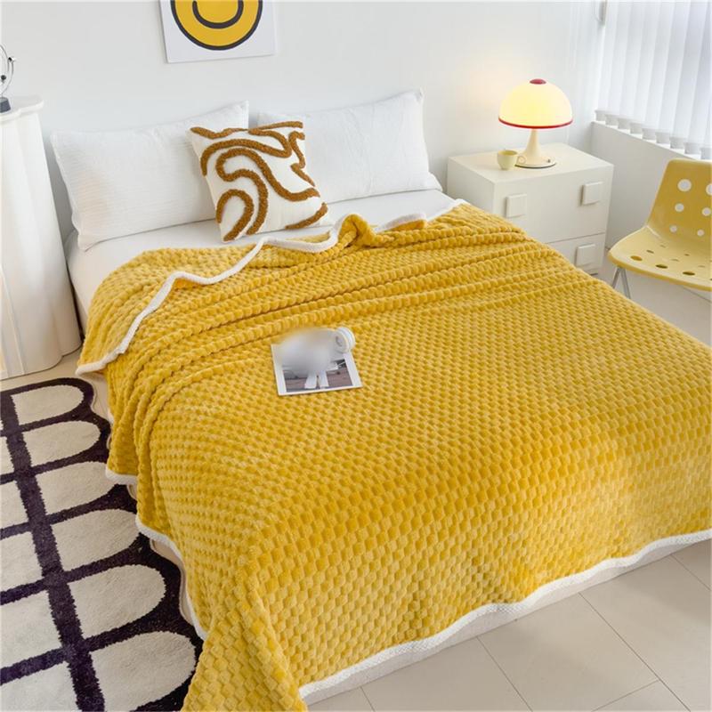 Product Introduction of Solid Color Jacquard Knitted Blanket, 1 Count Soft Comfortable Warm Throw, Air-conditioned Room  Warm Nap Blanket for Home & Office & Travel 2
