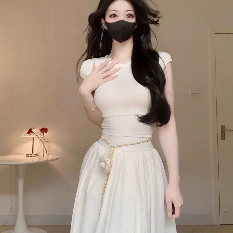 [DuDushop] Set áo thun trắng chân váy midi (hàng sẵn-giao ngay) Nữ Top Women