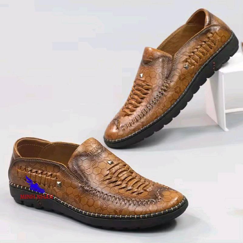 [Lẻ =Sỉ]Giày lười ,giày rọ mùa hè da bò đục lỗ thoáng khí Mũi tròn thời trang cao cấp Loafer Shoes Đế Bằng Nhung Cao Su Jean tối giản giày hở gót & guốc giay nam dep nhat 2024 sie un he