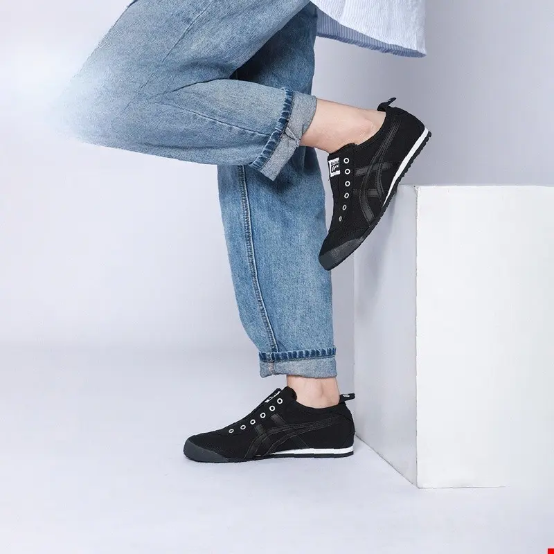 Tiger SLIP ON Black Canvas Sneakers Running Shoes Casual Classic Style Men Women Style Footwear Boy Runner Athletic Trainers Training Closed