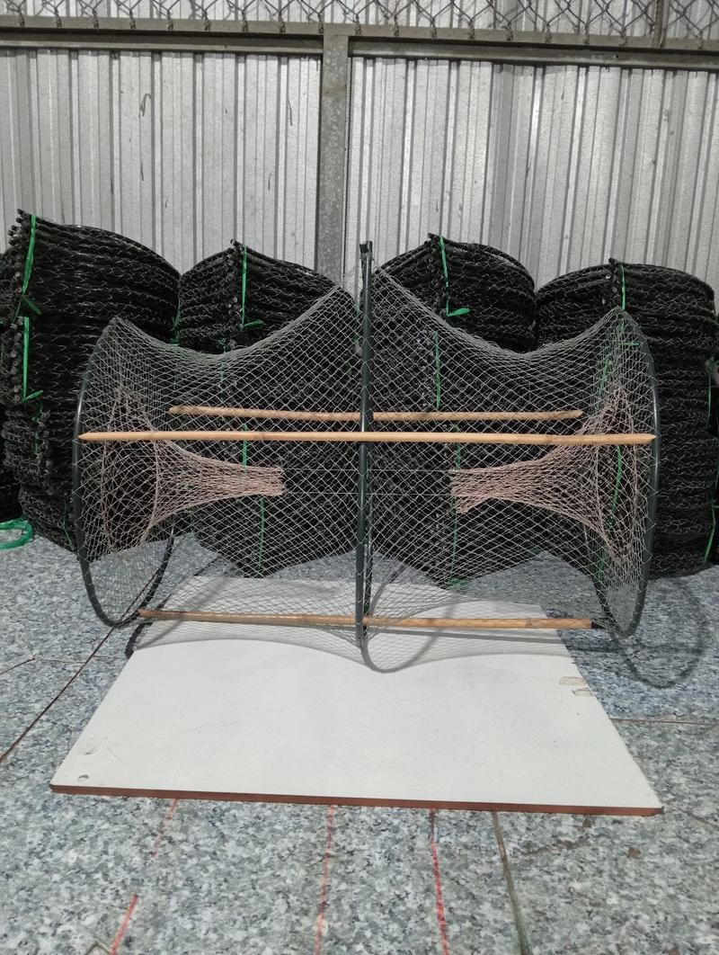 Product Introduction of lờ cá không cần mồi kích thước 38*65 số lượng 10 cái tặng 1cái 1