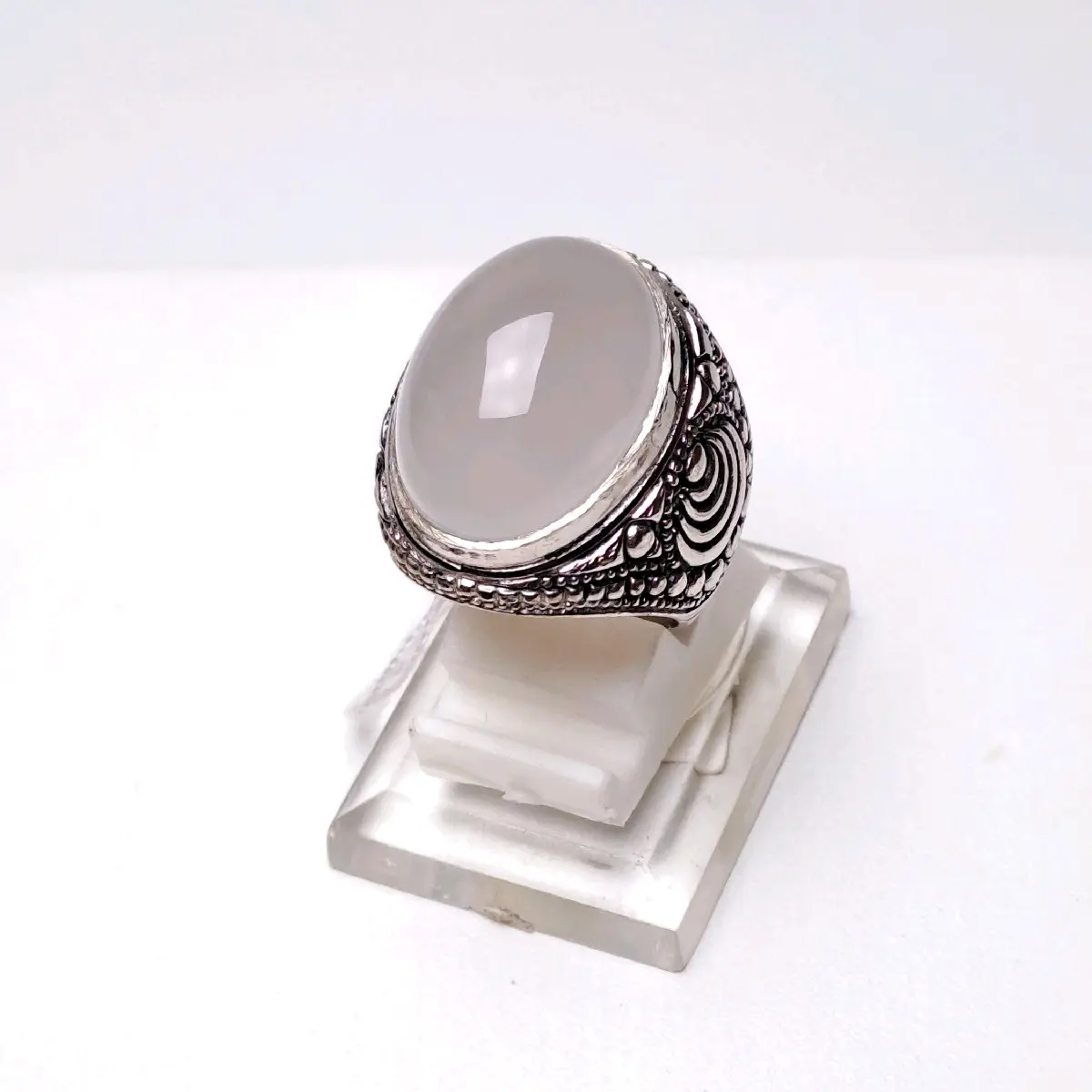 cincin calsedony anggur pacitan