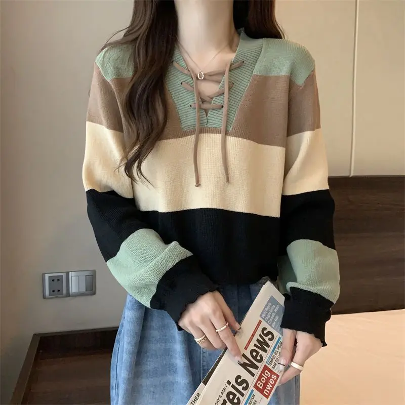 Áo Len Sọc Mùa Xuân Và Mùa Thu Cho Nữ, Áo Dệt Kim Ngắn Màu Tương Phản, Phong Cách Hồng Kông, Áo Retro Màu Xanh Top Women