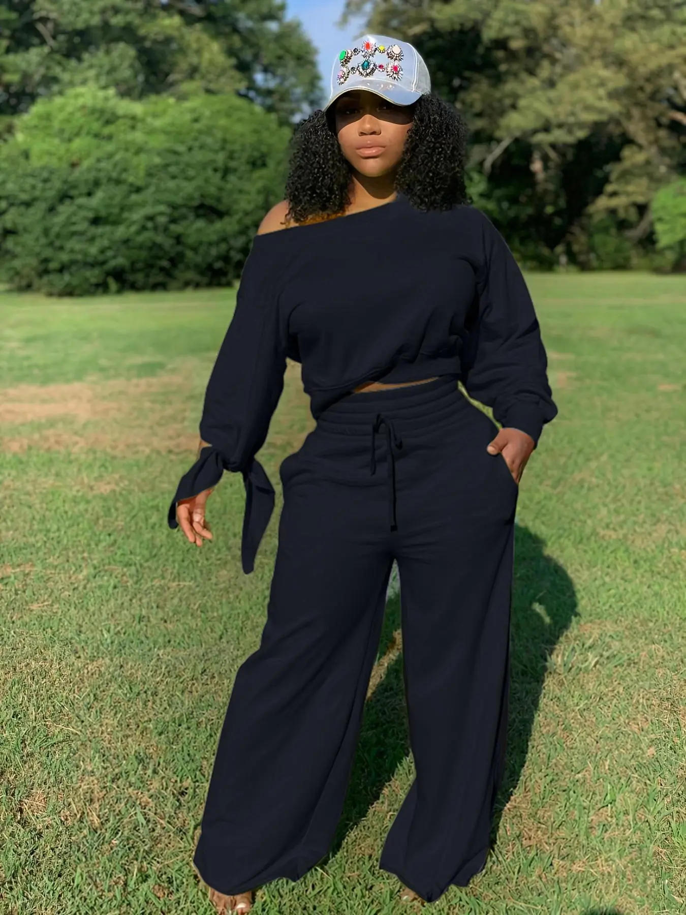 Women's Solid Drop Shoulder Knot  Crop Top & Elastic Waist Pocket Pants Two-piece Set, Casual Fashion Cozy Round Neck Top & High Waist Trousers for Daily Outdoor Wear, Ladies Clothes for All Seasons