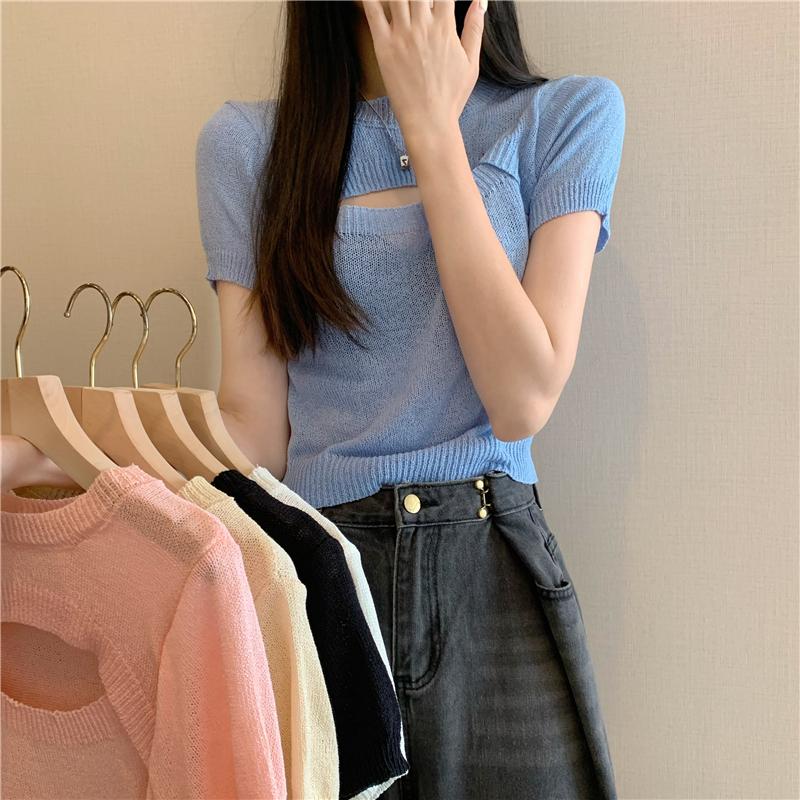 Product Introduction of Áo Len Dệt Kim Giả Hai Lớp, Thiết Kế Độc Đáo Sang Trọng Khoét Lỗ Áo Phông Ngắn Tay, Áo Ngắn Cô Gái Nóng Bỏng Mùa Hè, Phong Cách Instagram, Dành Cho Nữ, Bán Chạy Top Women Top Women 4