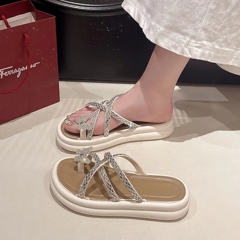 6065-Dép nữ xỏ ngón đính đá hình bướm, thời trang kiểu hàn quốc, đi biển mua hè đế 3cm, chuẩn size, DéP Shoes GiàY Đồng
