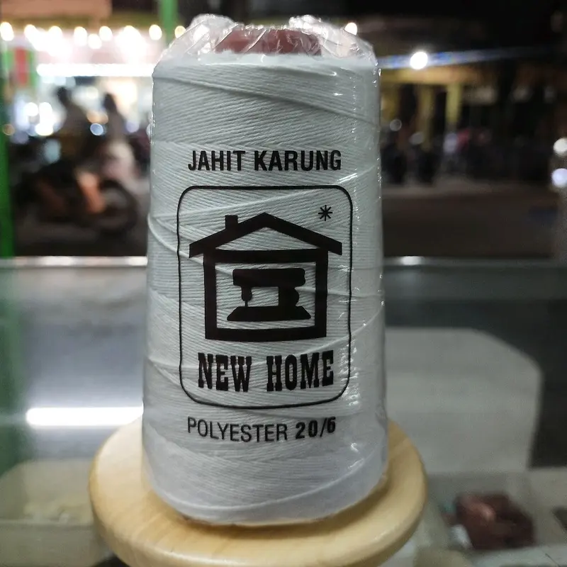 benang Jahit Karung Polyester New Home 0