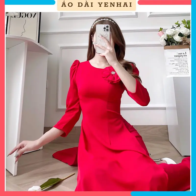 A2 - Áo dài tay bồng có gắn hoa thiết kế thủ công chất lụa thái tuấn màu đỏ mềm mịn co giãn 2