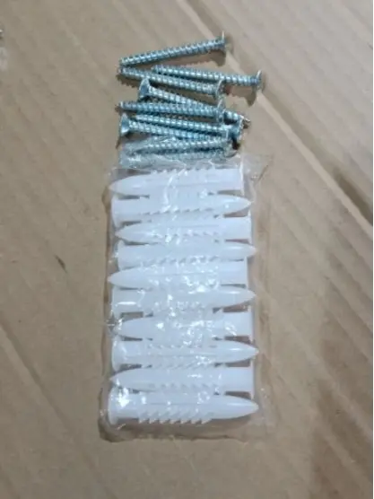 Bịch 100 bộ tắc kê nhựa kèm vít 4