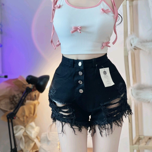 cửa hàng quần áo của mẹ gấu