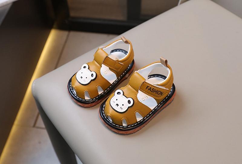 Product Introduction of Call shoelace ring soft soled baby toddler shoes Boys baby shoes girls baotou baby sandals 6