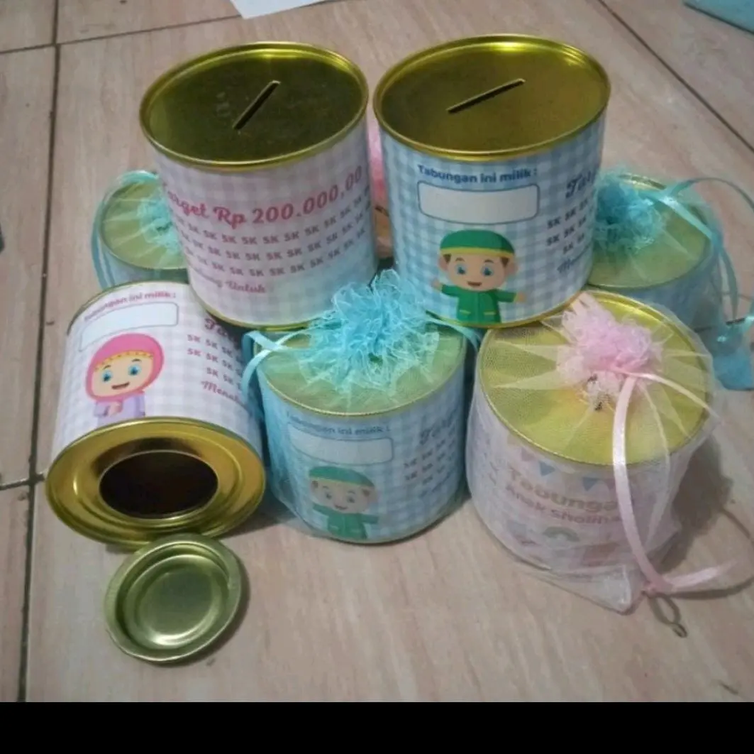 10 pcs souvenir celengan target soleh shólehah Anak-anak Anak-anak