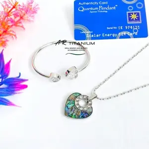 1 SET Kalung Sehat Quantum Pendant Titanium Wanita Motif Love Bisa Bayar Di Tempat Hitam Liontin Perhiasan