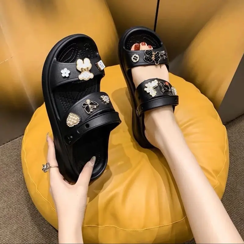 Dép sandanl bánh mì cao 5 phân kèm charm ( Mang được 2 kiểu , mang dép thì tháo quay ra , Đi tăng 1 size ) DéP giày 6