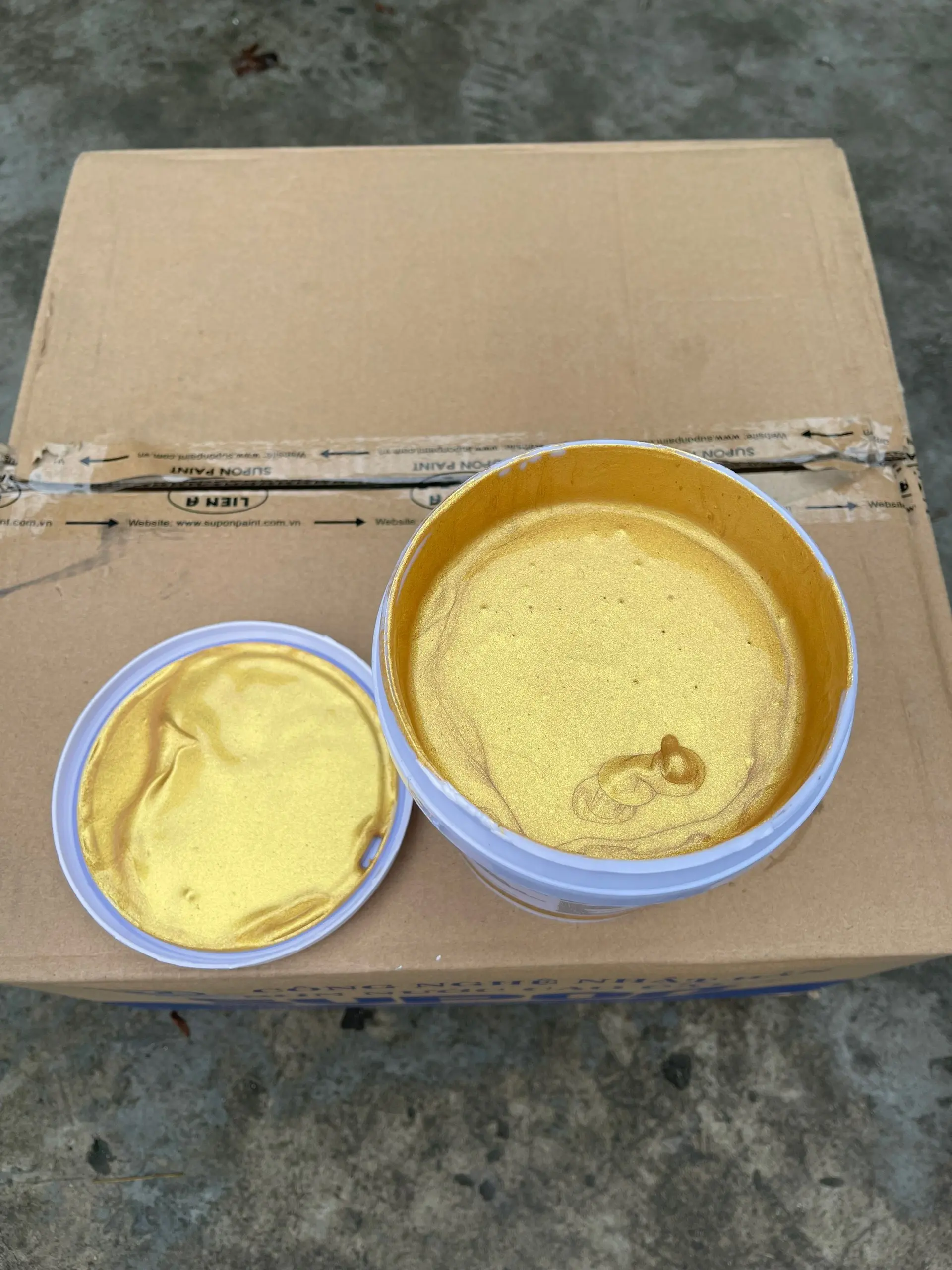 [Lon 1kg] Sơn nhũ phủ hoa văn cho chậu cảnh, tường rào, bê tông,độ che phủ, độ bám dính cao