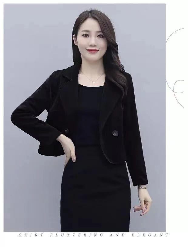 Product Introduction of Áo Khoác Ngắn Phù Hợp Với Doanh Nghiệp Nhỏ Hàng Mới Về, Dành Cho Nữ, Phong Cách Phương Tây, Bộ Sưu Tập Thu Đông Năm 2025, Phong Cách Hàn Quốc, Dễ Phối Đồ, Cỡ Nhỏ Và Mỏng, Áo Len 20