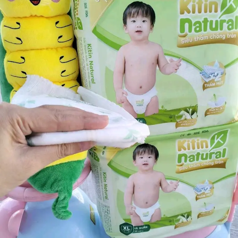 (Tích Điểm Đổi Xe) 1 Bịch Tã Bỉm Kitin Natural, đủ size Dán và Quần Cho Bé Voi Xe Đẩy 2