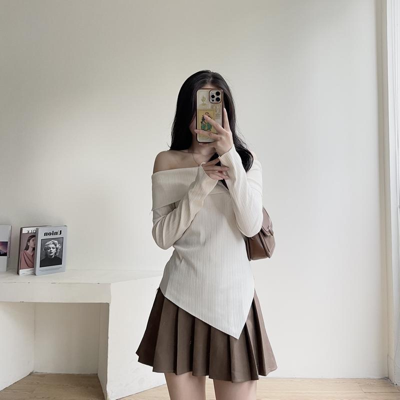 Áo trễ vai dài tay tăm thái Miho house