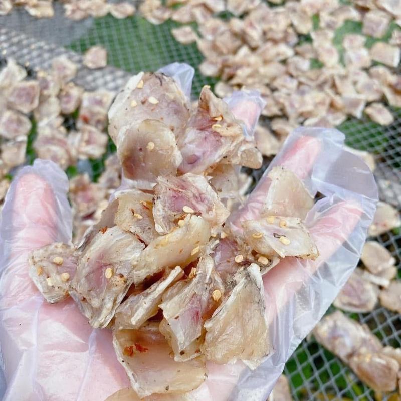 500g KHÔ GÒ MÁ CÁ LÓC (cho dân nhậu, còn xương, ướp hơi cay nhẹ)