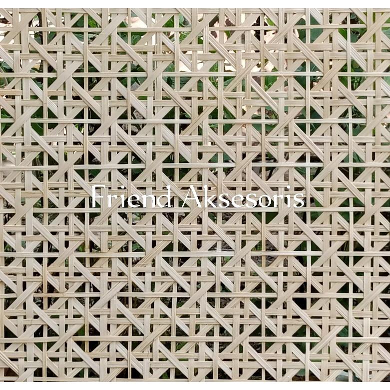 Anyaman Bambu Alami Motif Batik - Friend Aksesoris Kerajinan 3