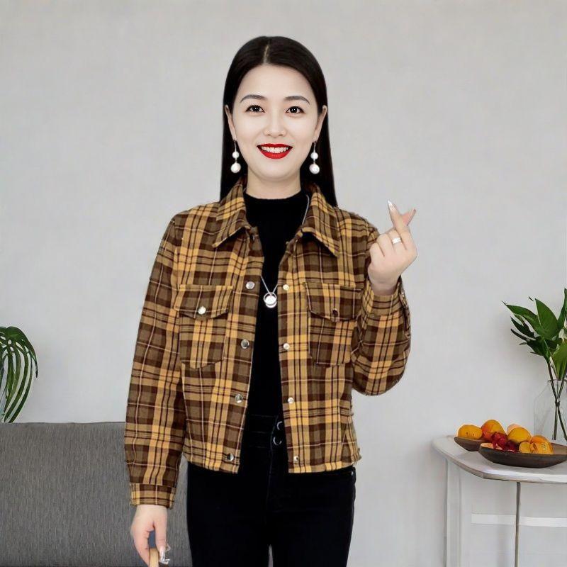 Product Introduction of Áo Khoác Cho Mẹ, Dáng Ngắn, Chất Liệu Lông Cừu Dày Dặn, Thiết Kế Kẻ Sọc, Hàng Mới Về Mùa Thu Và Mùa Đông, Dáng Rộng Vừa Vặn, Phong Cách Phương Tây, Thích Hợp Cho Các Cô Gái Nhỏ Nhắn 5