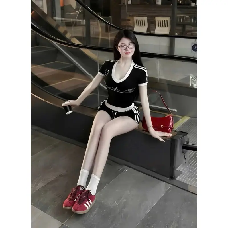 Set Bộ Nữ viền cổ Quần đùi cạp phối màu dãn 4 chiều