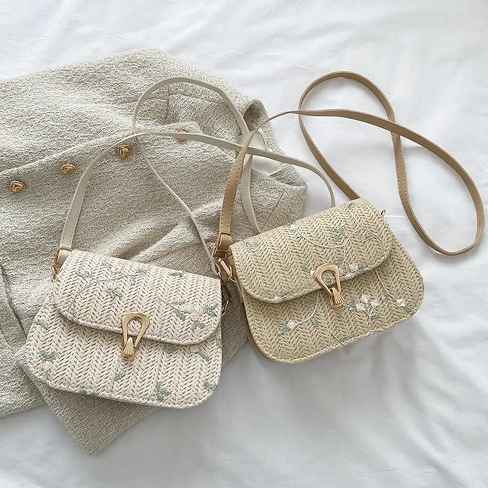 Women's Summer Leisure Versatile Single Shoulder Bag, Crossbody Bag, Handbag, Grass Woven Bag, Small Fresh Lace Flower Woven Saddle Bag
