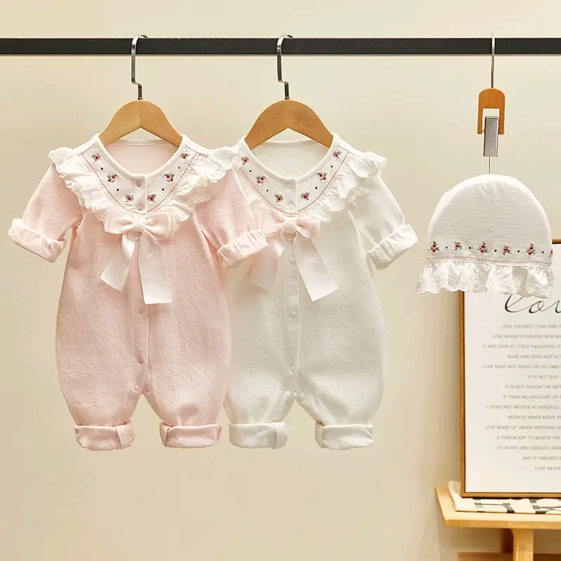 Body thêu hoa kèm nón tiểu thư cho bé sơ sinh