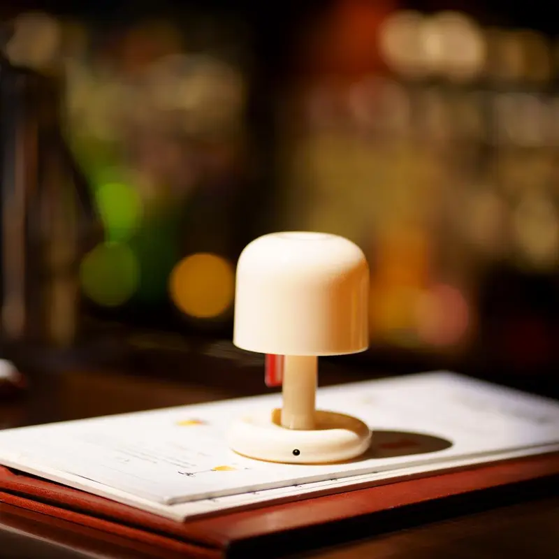 USB Rechargeable Mini Desktop Sunset Lamp, Creative LED Night Light, Ambient Light for Home Bedroom Decor 0