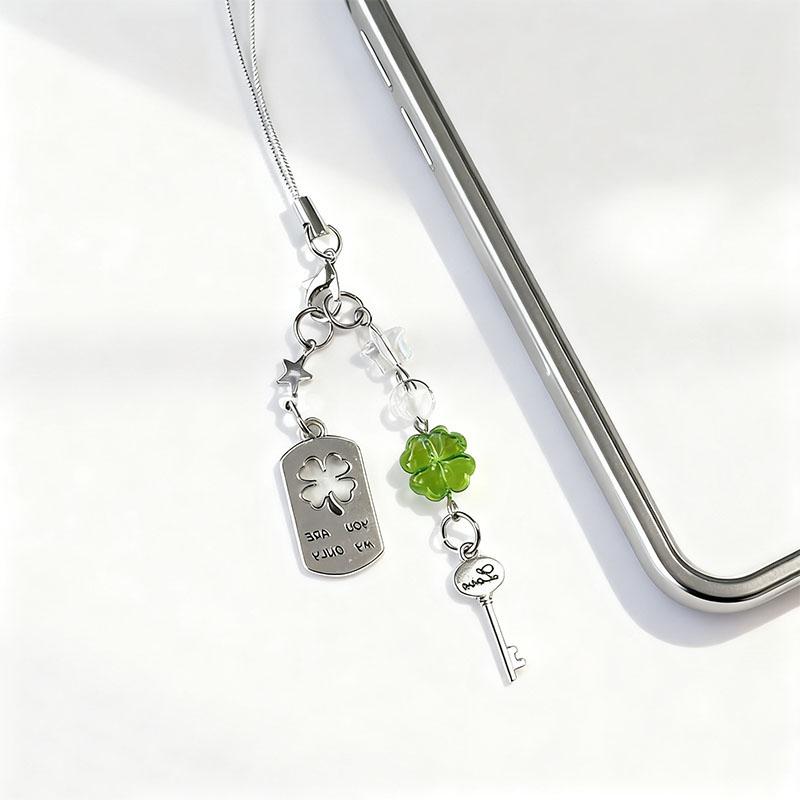 【COD】[Model Terbaru]Lucky Four Leaf Clover Phone Lanyard Bag Gantungan Kunci Kamera Liontin Serbaguna Rantai Telepon