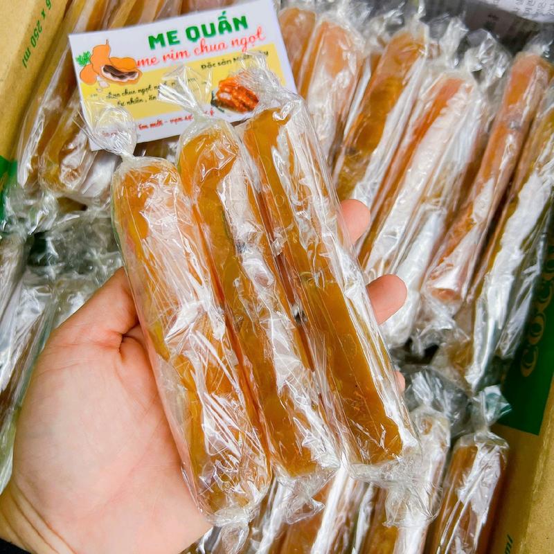 Mứt me quấn nguyên trái nhà làm chu ngọt hộp 500g