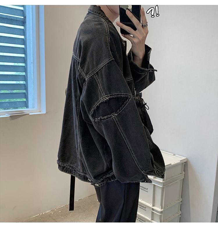 Product Introduction of Áo Khoác Denim Rách, Phong Cách Hồng Kông, Dành Cho Nam Giới, Phong Cách Hàn Quốc, Áo Khoác Dáng Rộng Hợp Xu hướng, Thanh Niên Nghệ Thuật, Đẹp Trai, Thích Hợp Cho Học Sinh, Dễ Phối Đồ, Dép, Thích Hợp Cho Mùa Xuân Và Mùa Thu 18