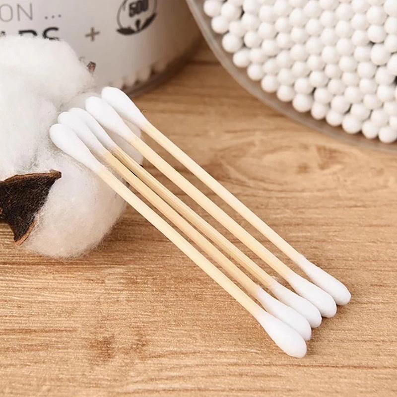 ￼[ COMBO 5] Hộp 500 tăm bông thân gỗ 2 đầu tròn cao cấp dùng cho người lớn - không sơ bông, an toàn khi sử dụng 3