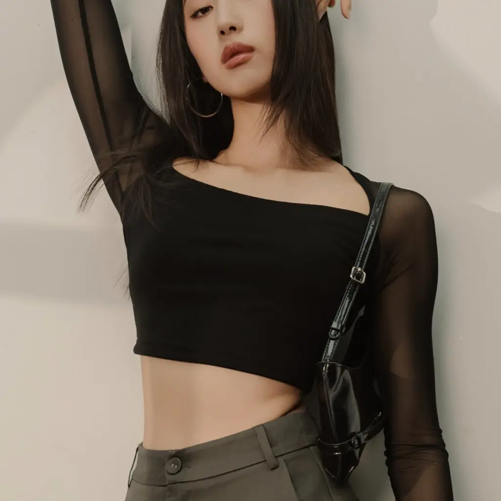 CUT IN MESH TOP (BLACK COLOR)