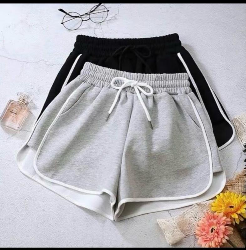 Product Introduction of Combo 3 Quần đùi nữ viền sọc thể thao mặc nhà đủ màu sắc, quần short ngắn có dây rút.50 kí mặc vừa 35