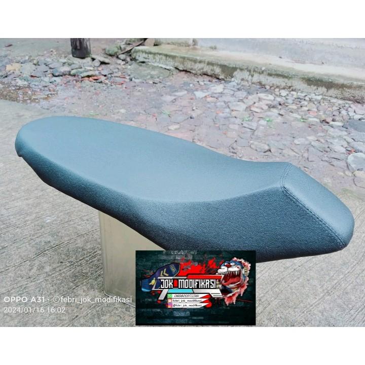 Jok fino 125 FI ROADRACE KULIT AMPLAS PASIR ANTI SLIP 4