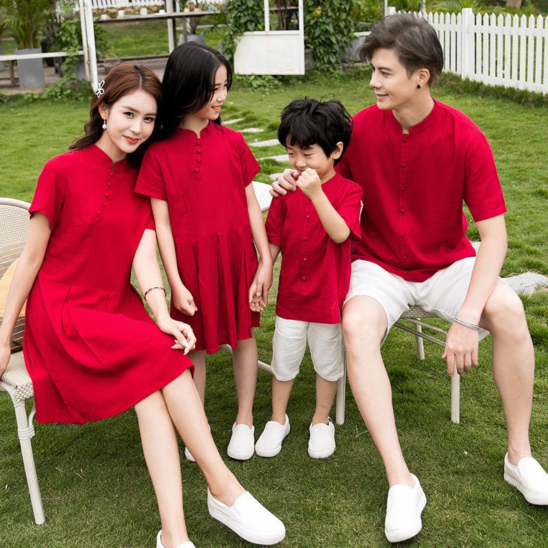 Product Introduction of New Year's Clothing 2025 Cheongsam Parent Child Dress Mother Daughter Dress Family Photo Family Dress Couple Brother Sister Dress 4