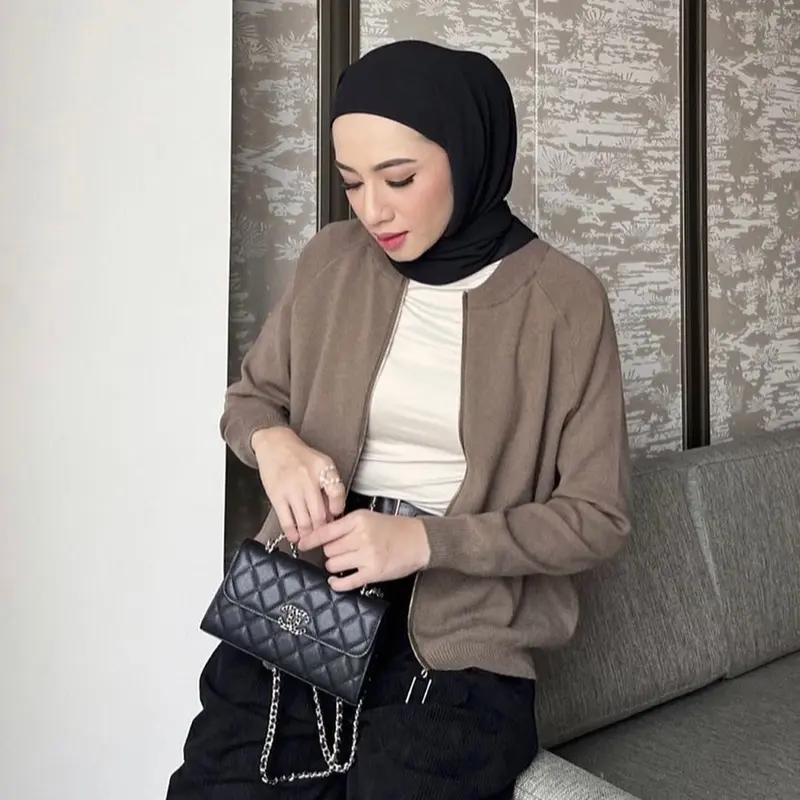 BOMBER CARDY KNIT BY GONEGANI 6