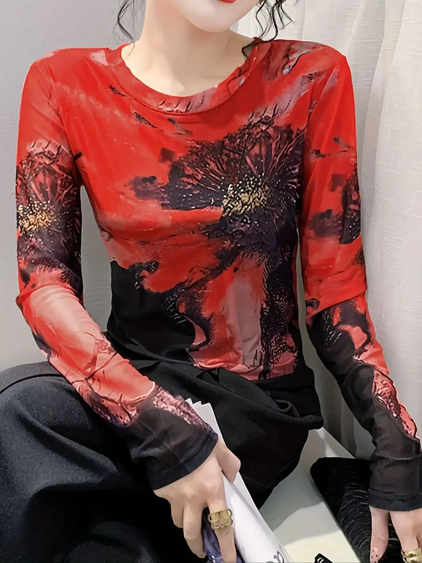 Women's Tulle Tee, Elegant Long Sleeve Round Neck Top for Spring & Fall, Ladies Clothes for Daily Wear